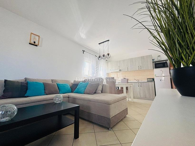 Stara Novalja - apartma s pogledom na morje