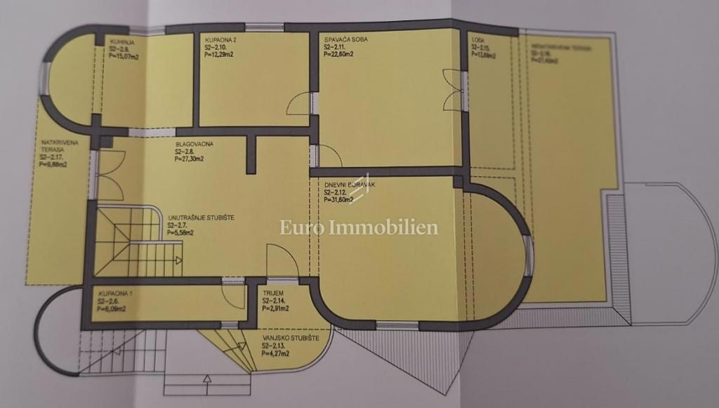 Pag - dupleks stanovanje v pritličju z veliko teraso