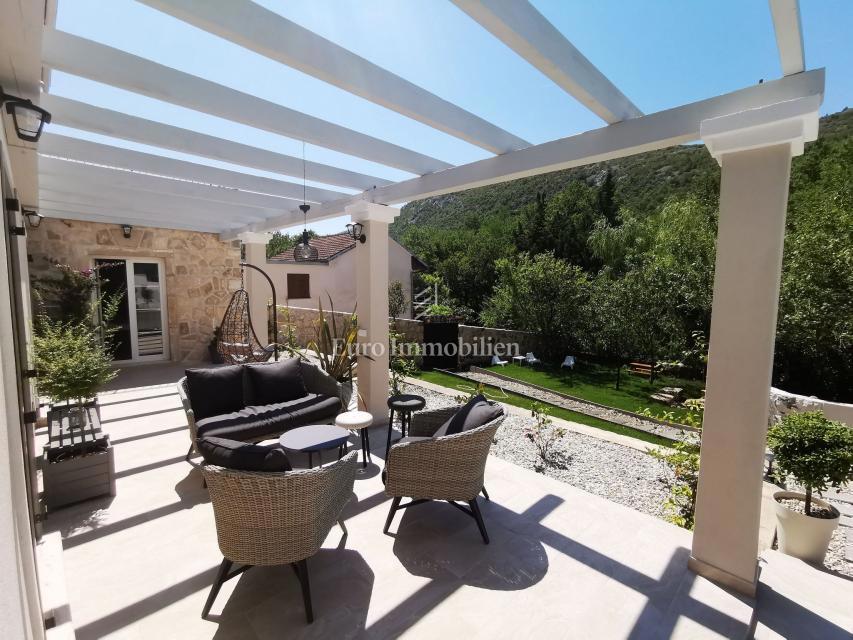 Hiša na idilični lokaciji