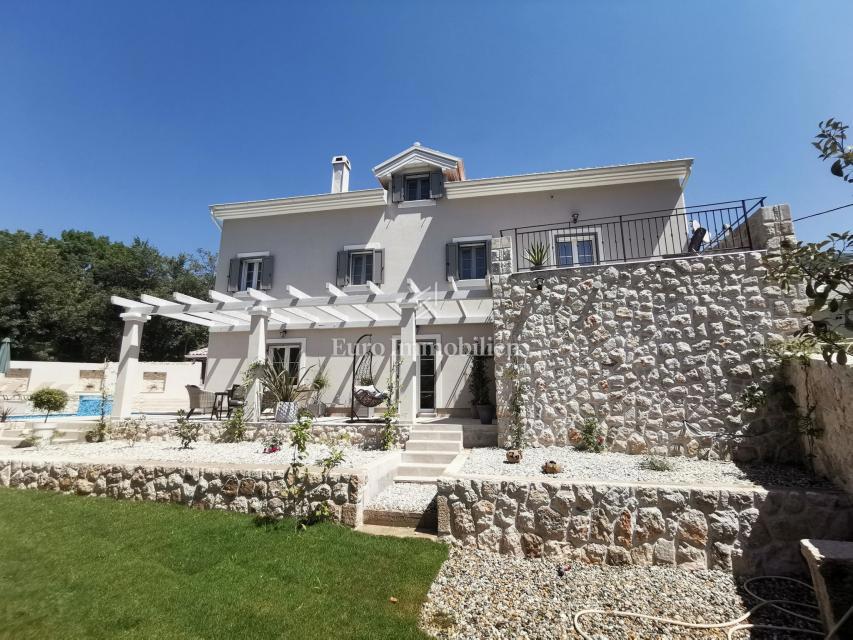 Hiša na idilični lokaciji