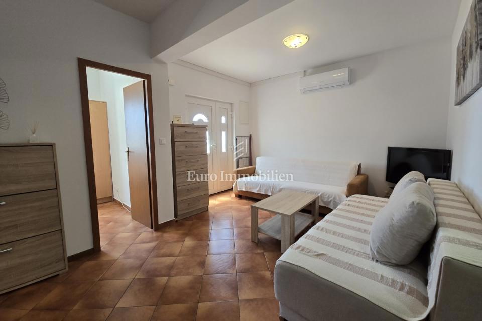 Dvosobni apartma z razgledom na morje