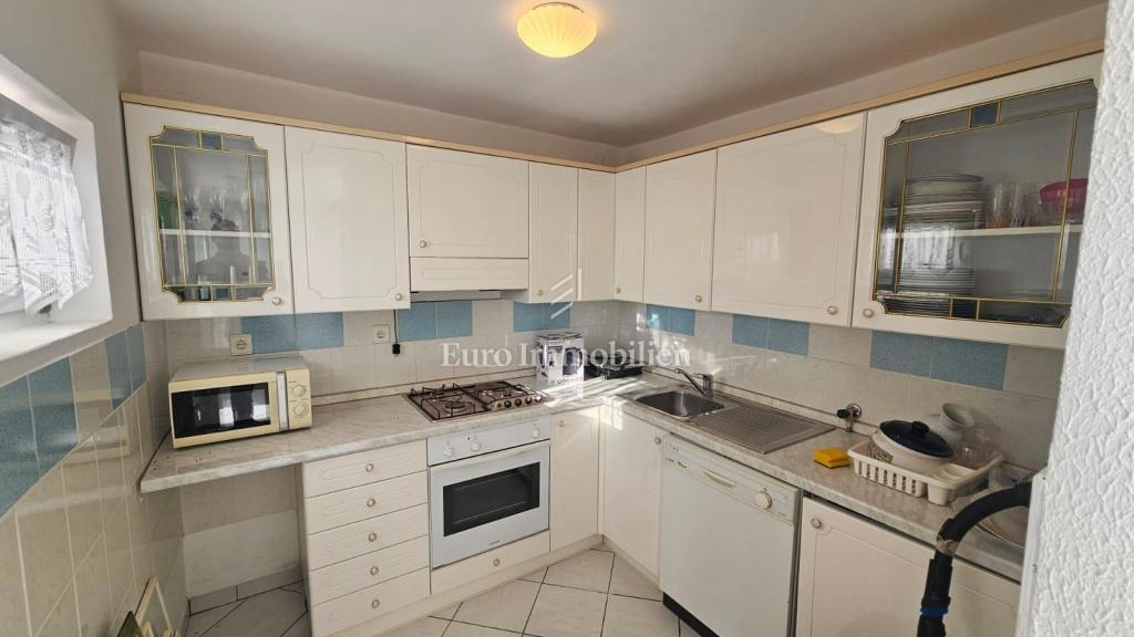 Hiša Novi Vinodolski na "Bribirski obali"