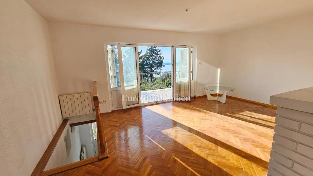 Hiša Novi Vinodolski na "Bribirski obali"