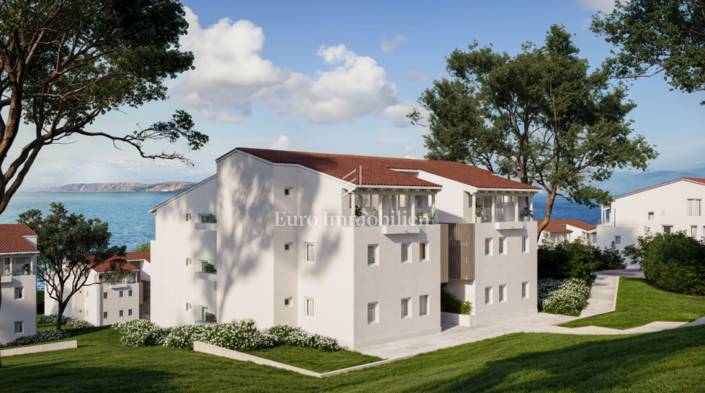 Novi Vinodolski - Prostoren penthouse, druga vrsta do morja