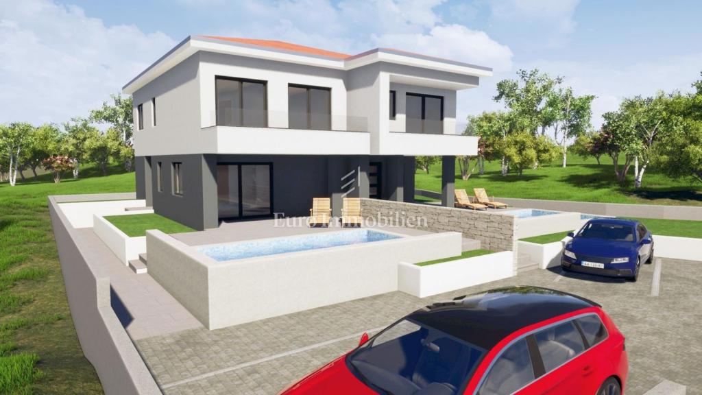 Novogradnja z bazenom in vrtom