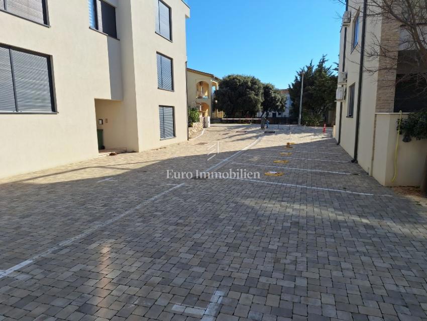 Otok Pag - opremljeno stanovanje, druga vrsta do morja