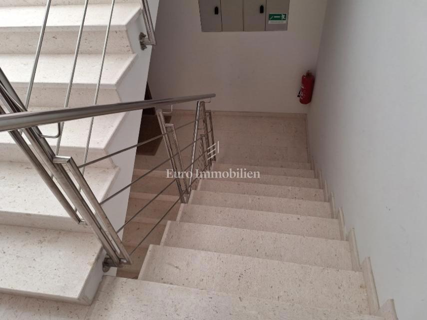 Otok Pag - opremljeno stanovanje, druga vrsta do morja