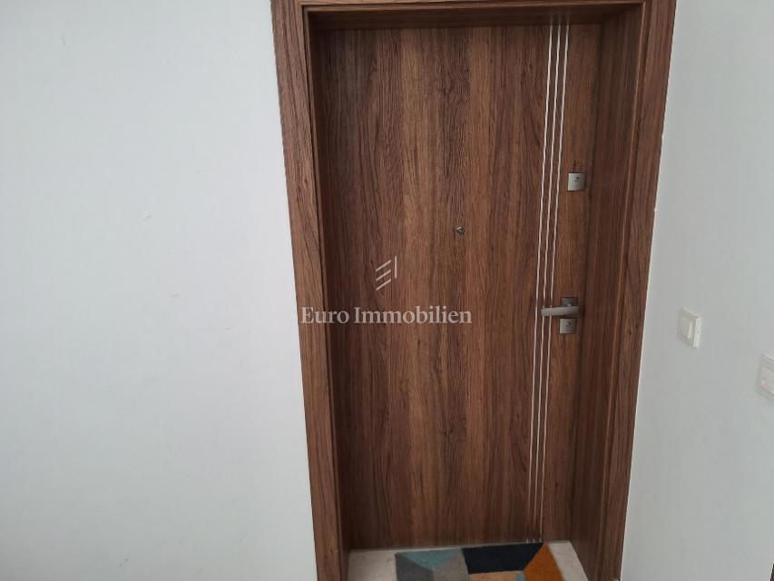 Otok Pag - opremljeno stanovanje, druga vrsta do morja