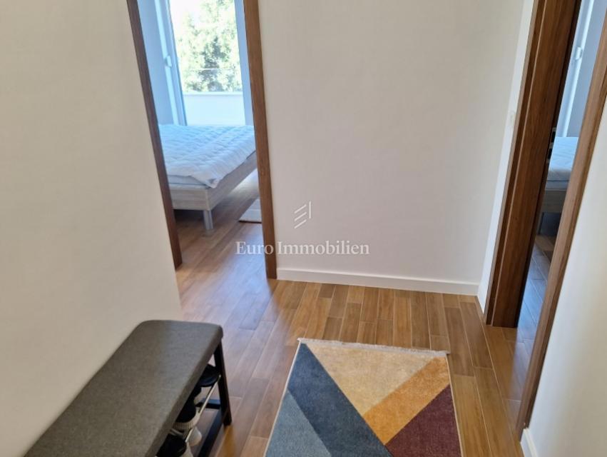 Otok Pag - opremljeno stanovanje, druga vrsta do morja