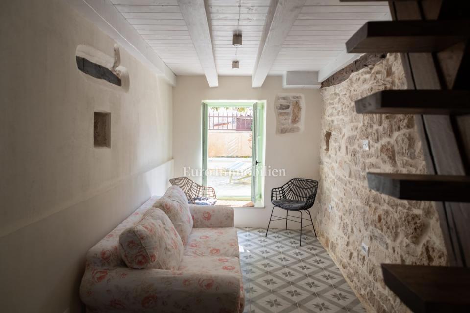 Očarljiva kamnita hiša v bližini Svetvinčenta