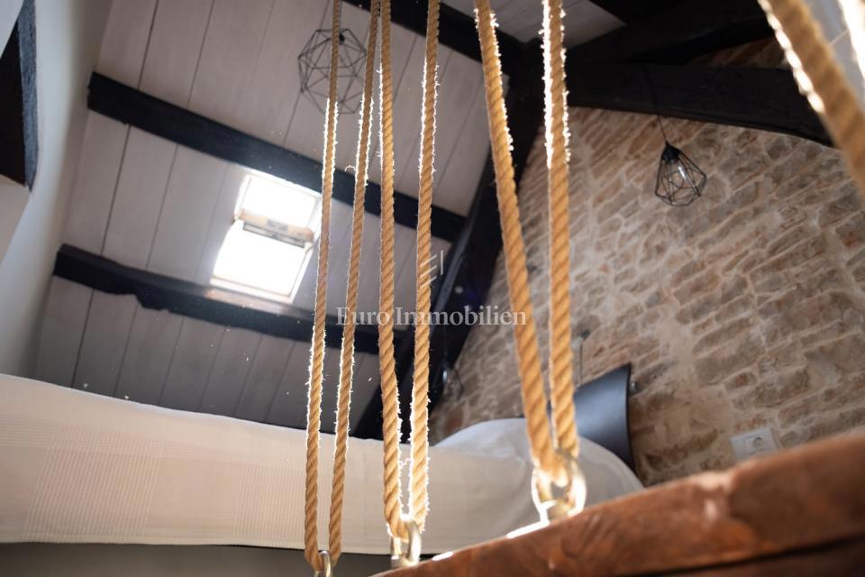 Očarljiva kamnita hiša v bližini Svetvinčenta