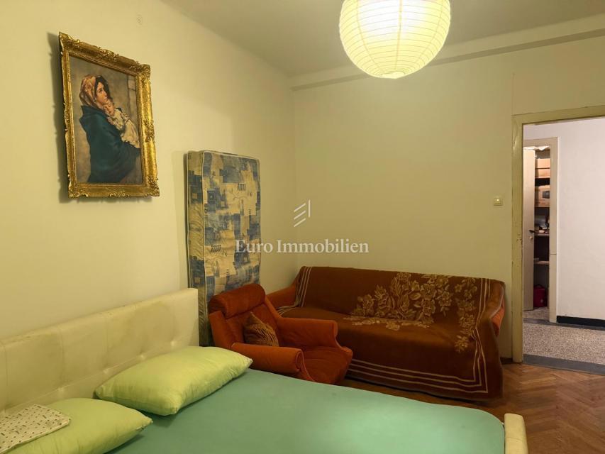 Reka, staro mestno jedro - stanovanje z razgledom