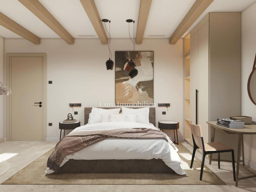 Šilo - vila z ogrevanim bazenom, 200 m od morja