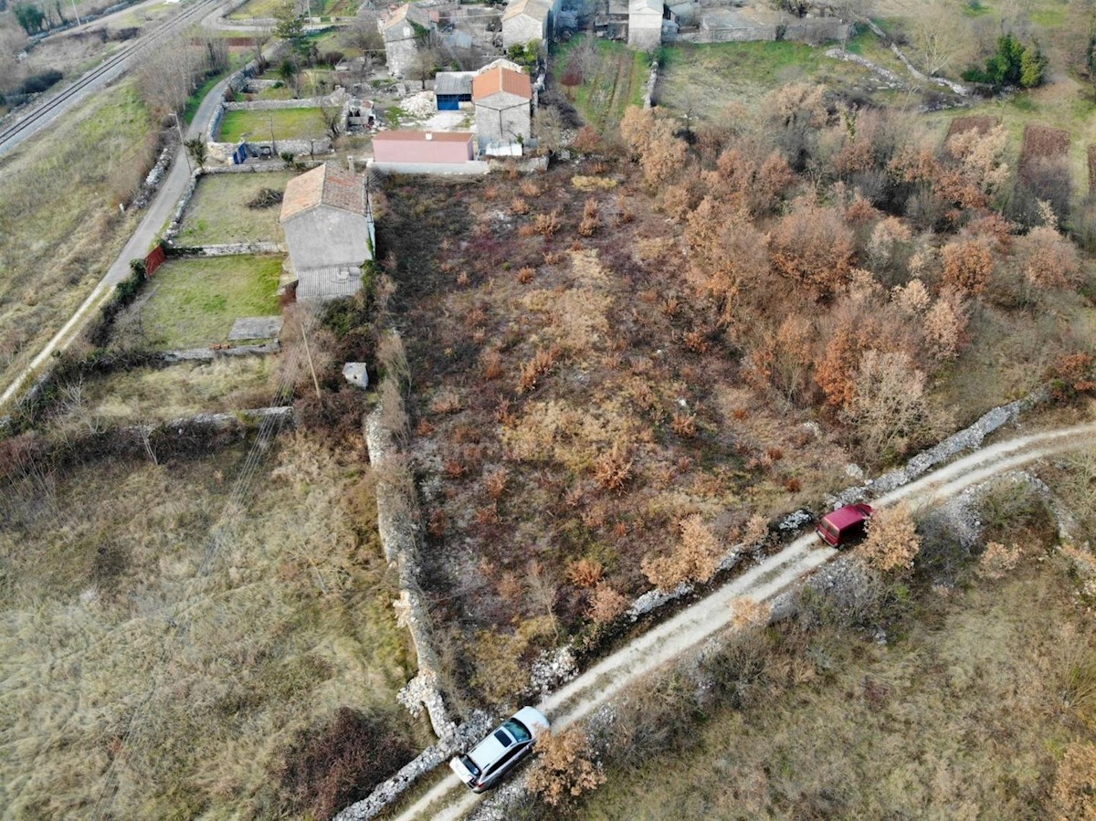 Zemljišče Smoljanci, Svetvinčenat, 1.920m2