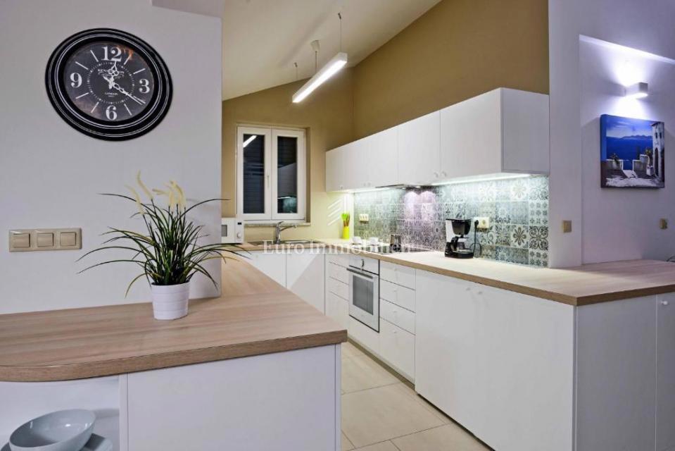Čudovit apartma s pogledom na morje, Malinska - otok Krk