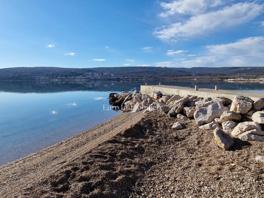 Apartma v pritličju s pogledom na morje - zaliv Soline