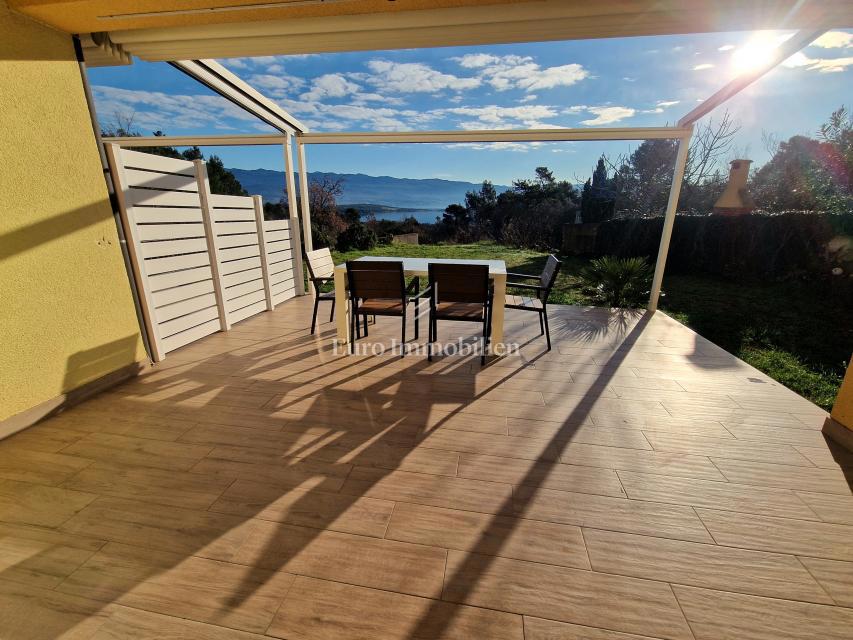 Apartma v pritličju s pogledom na morje - zaliv Soline