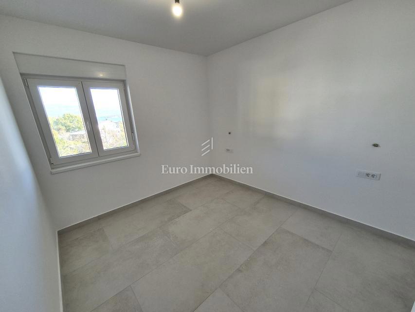 Novogradnja, apartma s čudovitim pogledom na morje -  zaliv Soline 