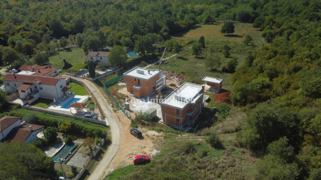 Okolica Poreča - vila z bazenom v izgradnji