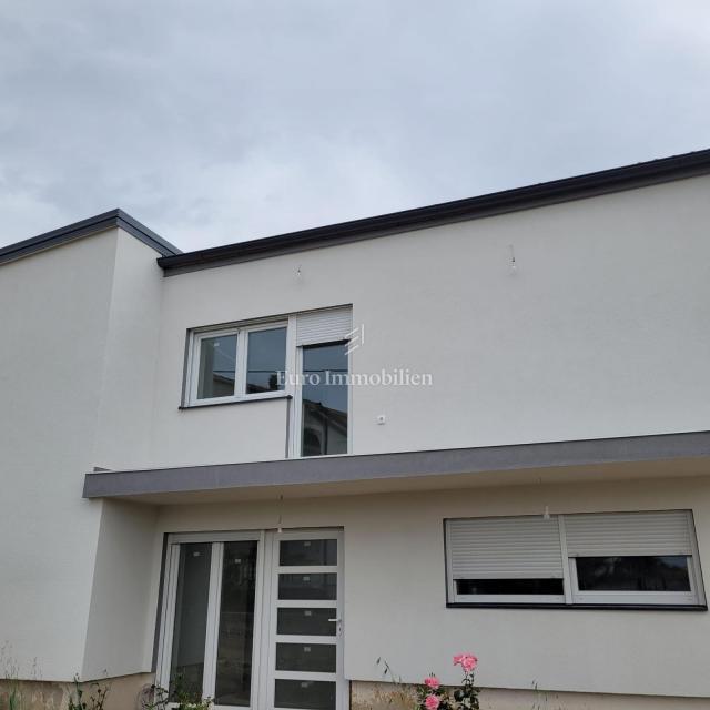 Apartmaji na mirni lokaciji - Posedarje