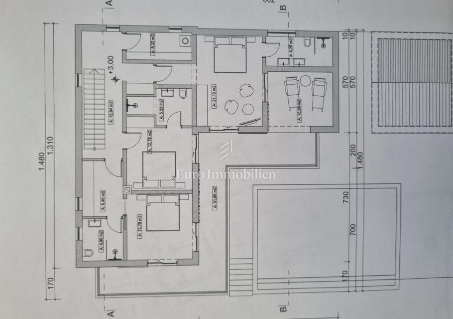 Nova vila z bazenom in garažo