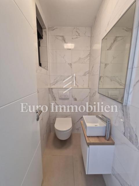 Moderni apartma z vrtom, novogradnja na otoku Krku