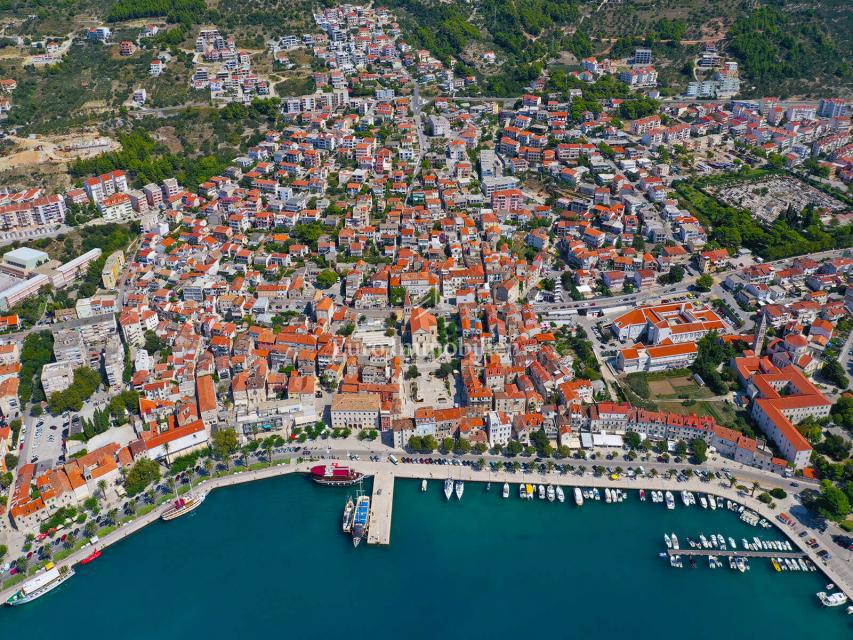 Makarska - stanovanje na rivi!