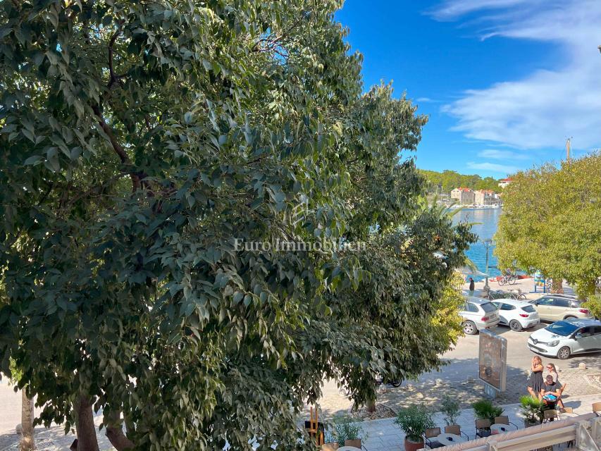 Makarska - stanovanje na rivi!