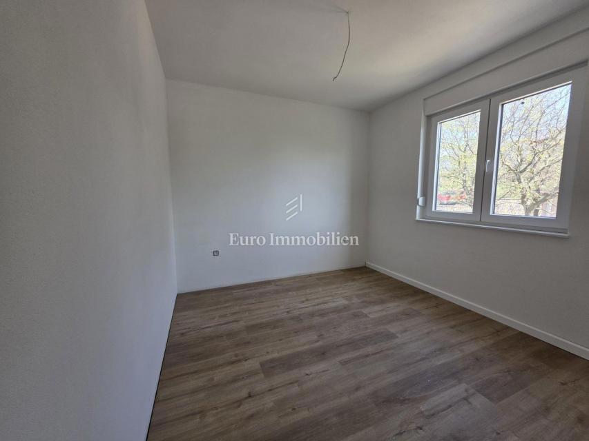 Novi Vinodolski - apartma v novogradnji, 1. nadstropje
