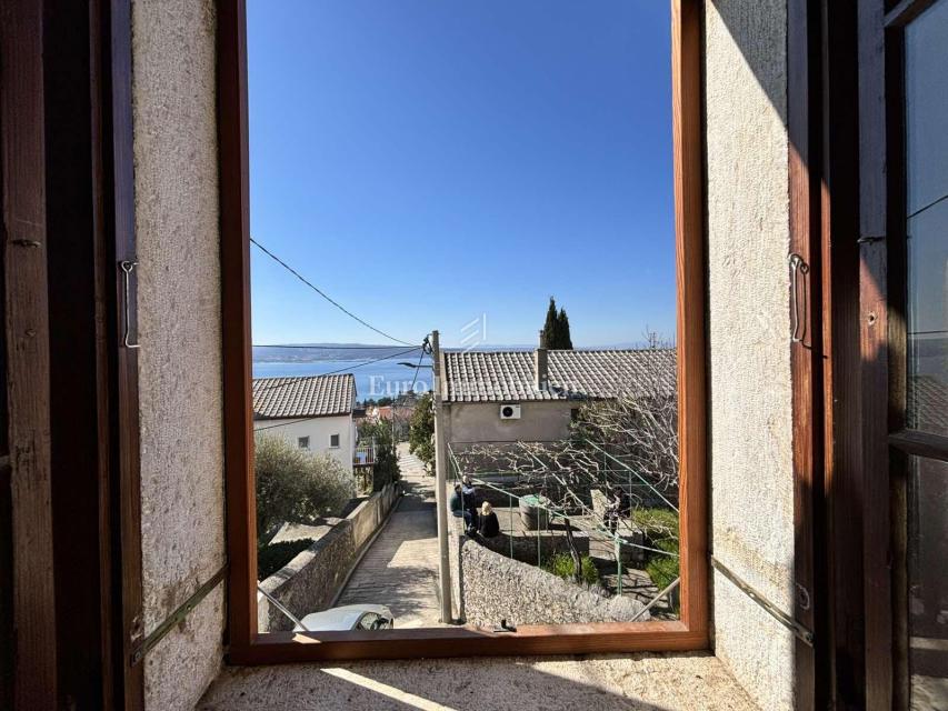 Crikvenica – hiša s pogledom na morje in velikim vrtom