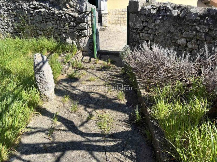 Crikvenica – hiša s pogledom na morje in velikim vrtom