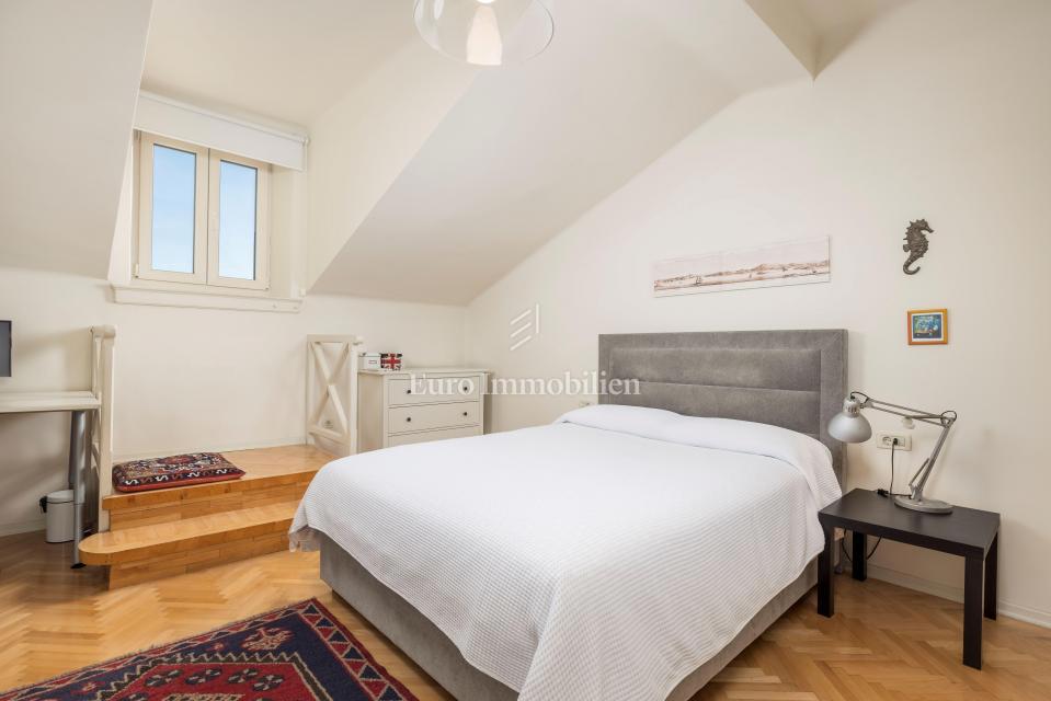 Opatija - prenovljeno stanovanje v stari vili