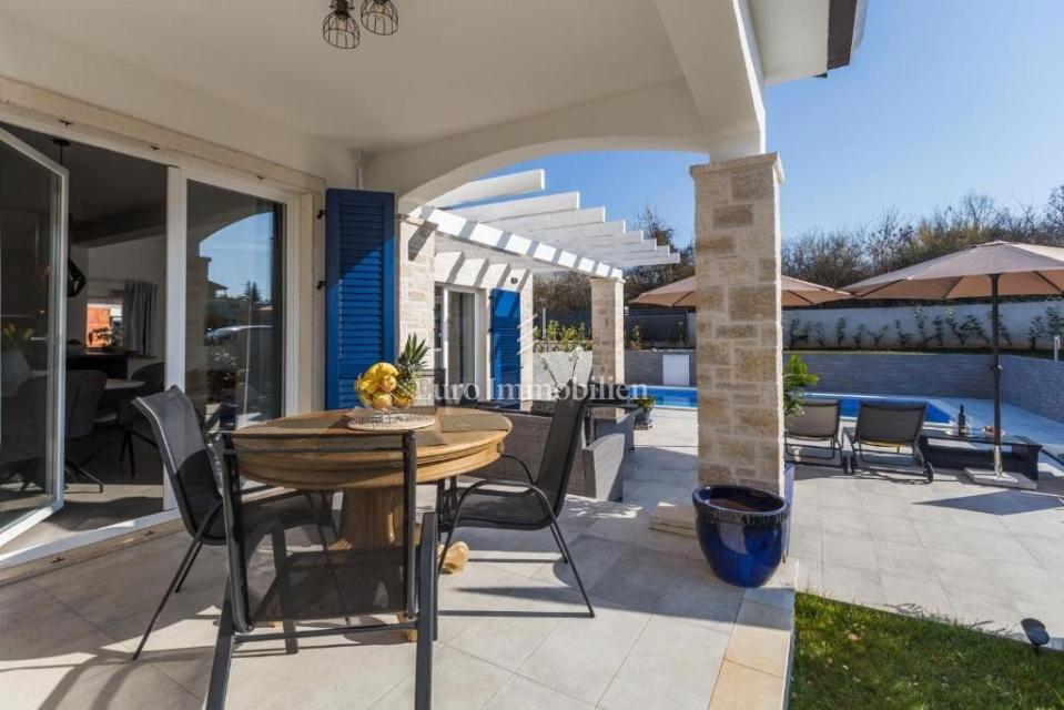 Poreč - okolica, vila z bazenom