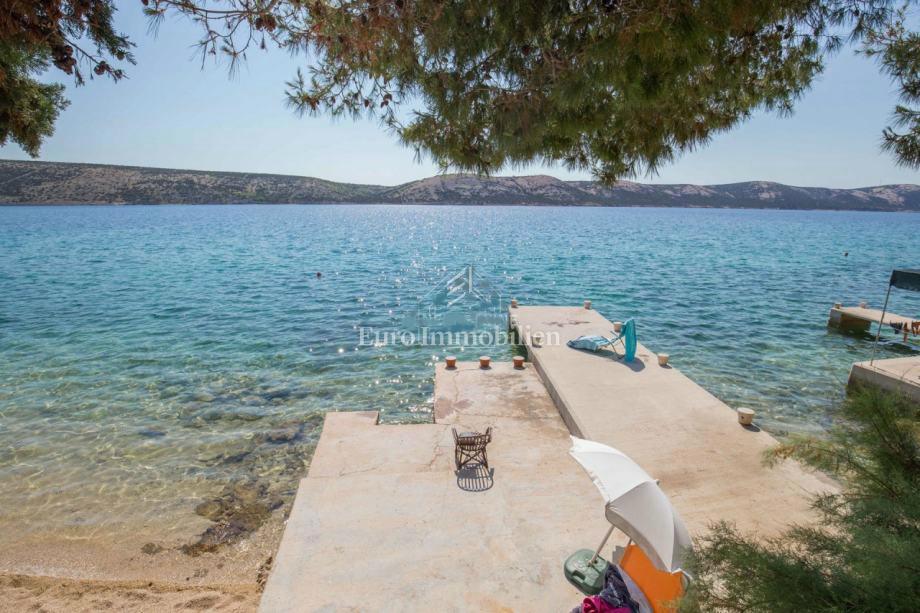 Stara Novalja - apartma ob morju