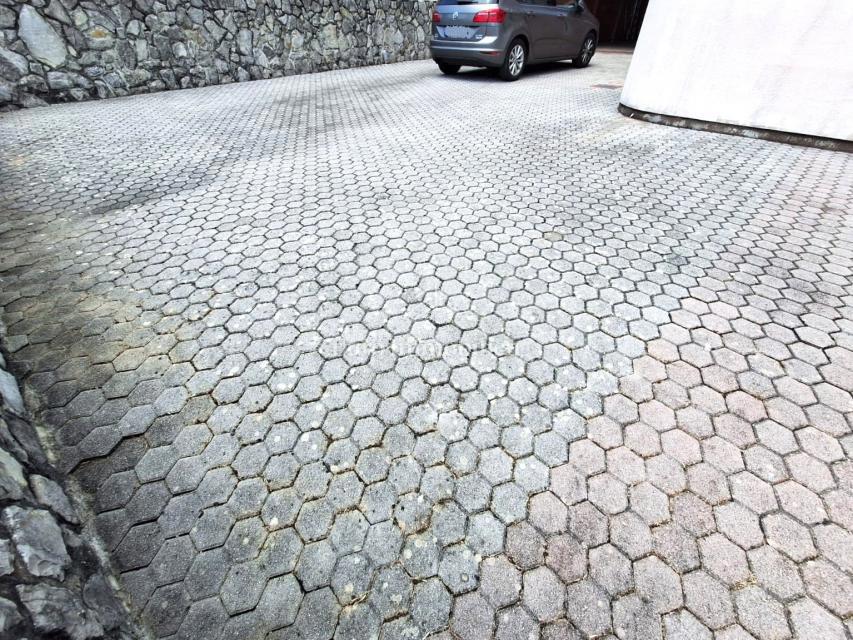 Otok Krk - opremljena hiša z vrtom in garažo