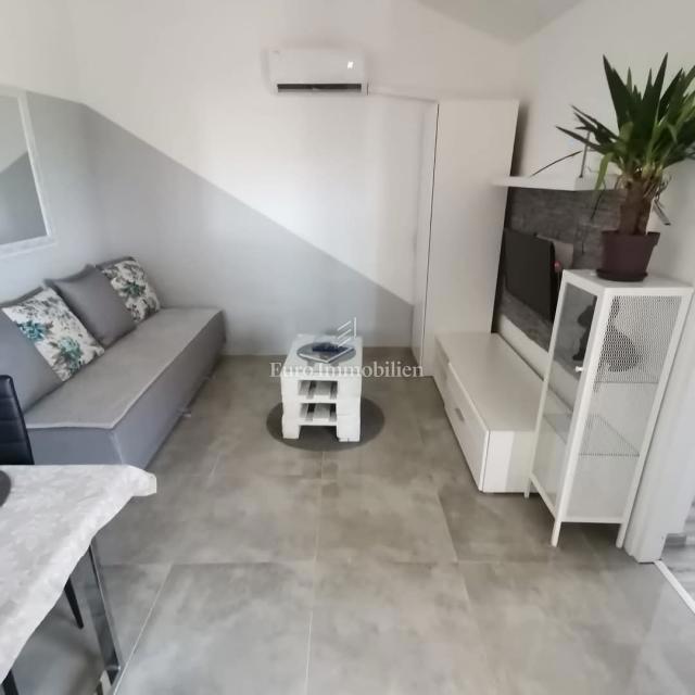 Vir - apartma 380m od morja