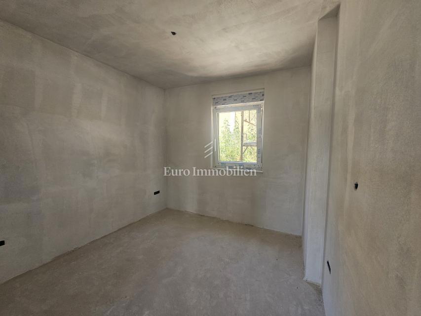 Uvala Soline, Krk - apartma v pritličju, novogradnja