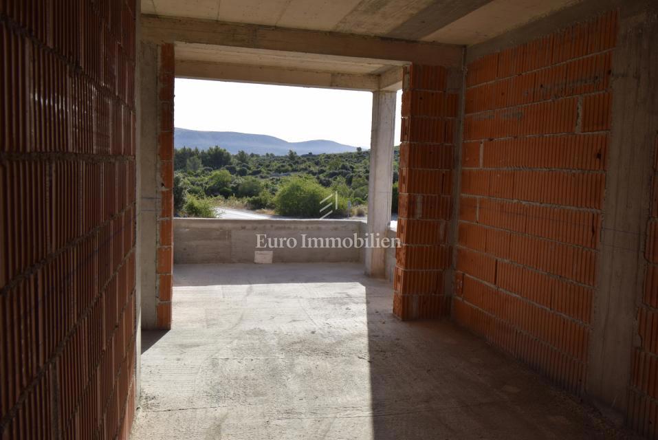 Brodarica - apartma v prvem nadstropju blizu plaže