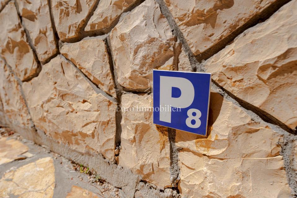 Pag, Povljana, Stanovanje v prvi vrsti ob morju