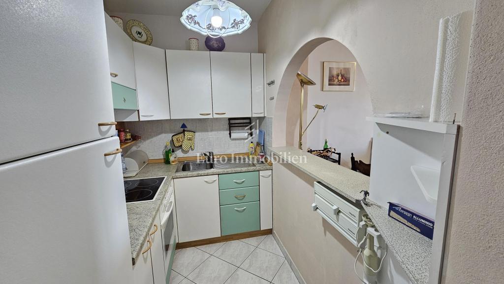 Crikvenica, Opremljeno stanovanje s panoramskim pogledom na morje