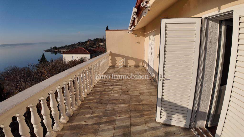 Barić Draga, hiša ob morju