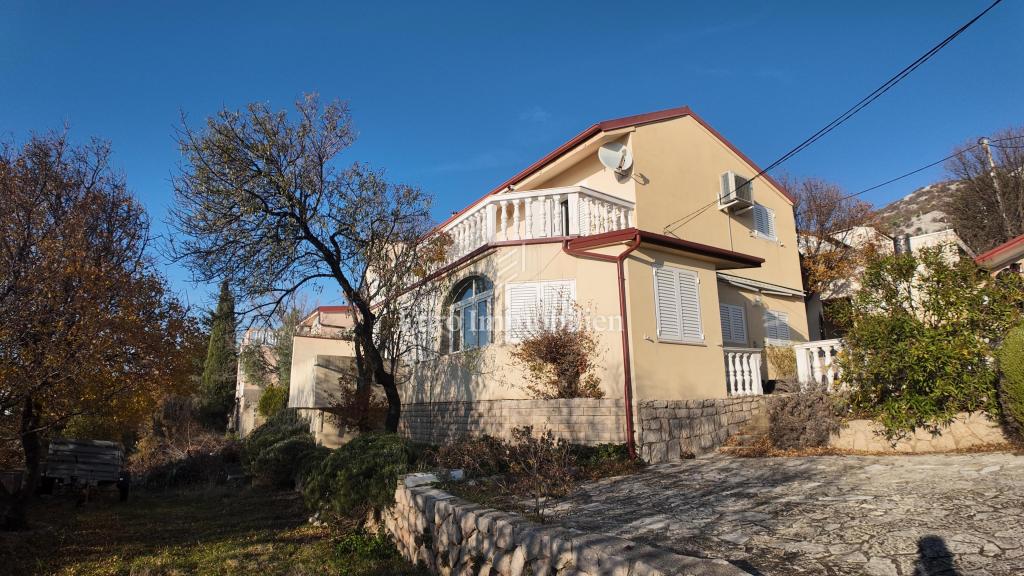 Barić Draga, hiša ob morju