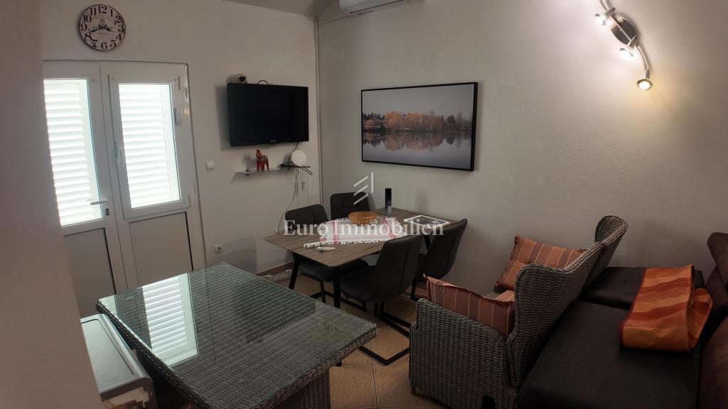 Barić Draga, hiša ob morju