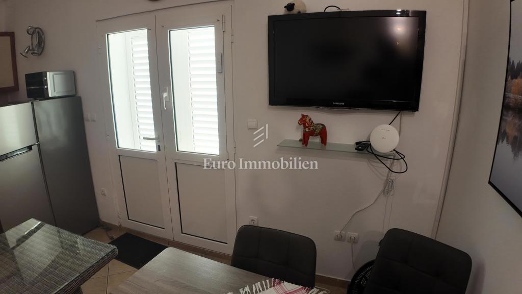 Barić Draga, hiša ob morju