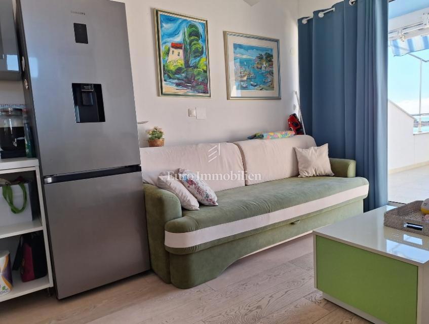 Apartma z dvema terasama in čudovitim razgledom - otok Pag