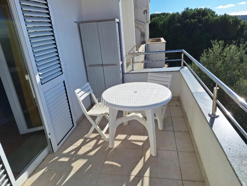 Apartma z dvema terasama in čudovitim razgledom - otok Pag