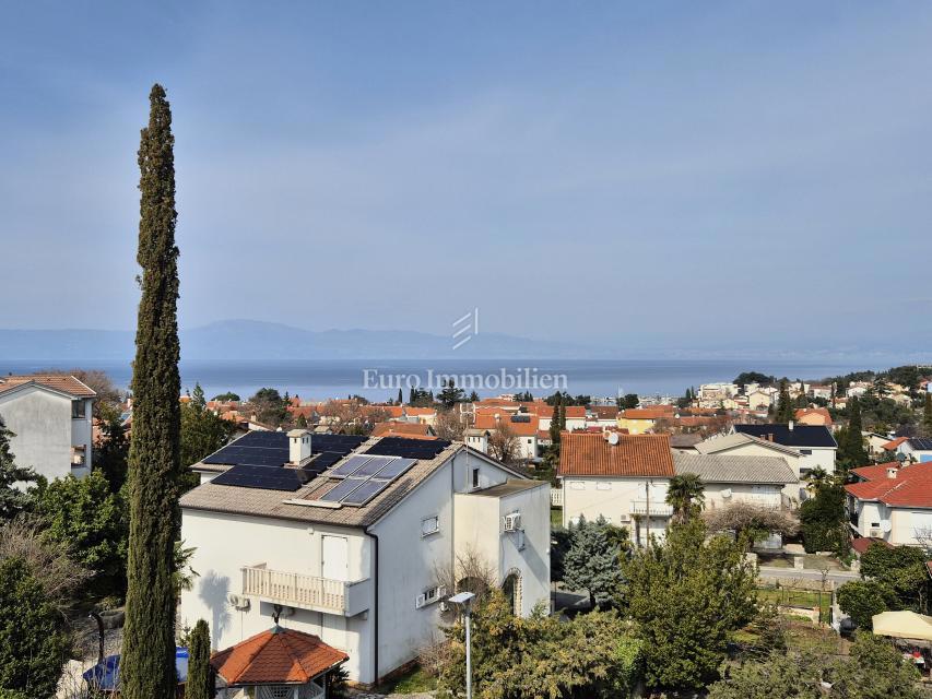 Stanovanje/Apartmani Malinska, Malinska-Dubašnica, 110,44m2