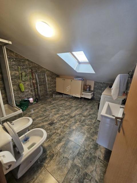 Stanovanje/Apartmani Malinska, Malinska-Dubašnica, 110,44m2