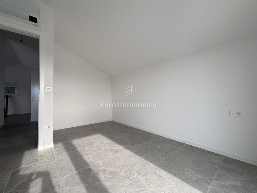 Penthouse s pogledom na morje - Pag