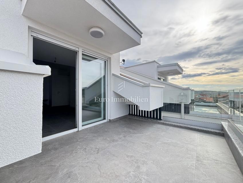 Penthouse s pogledom na morje - Pag